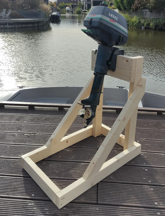 Outboard Motor Stand Plans
